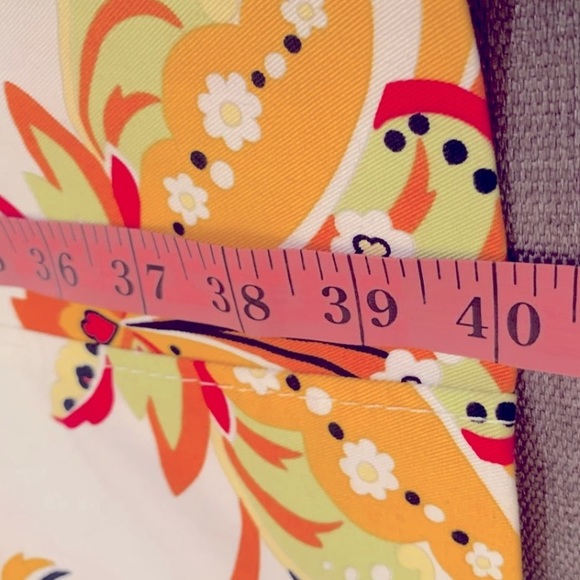 Les Copains Dress Beautiful EUC Italian Designer Sheath in White Florals sz 8 - Picture 5 of 9